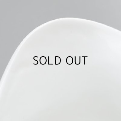 釉薬のたまりが強く出ているところ