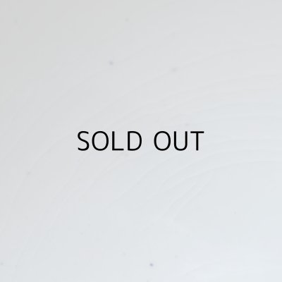 内側にカンニュウがあります