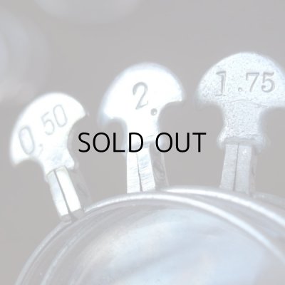 こちらのタイプの2種類です。