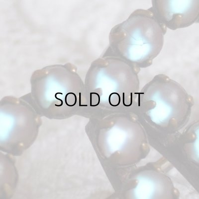 フローズンアイスのような輝き。