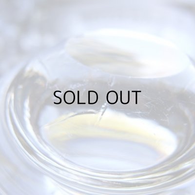 削れたようなキズ。