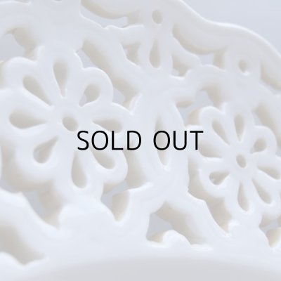 美しい透かし模様です。