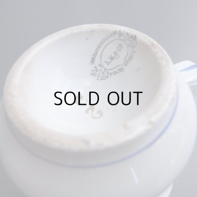 クレイユモントローのバックスタンプ。