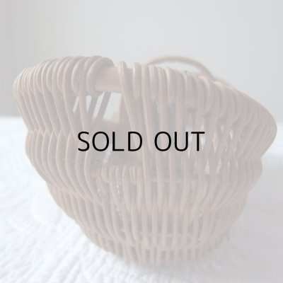 欠損しているわけではありません