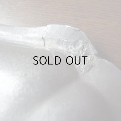 修復の跡があります・