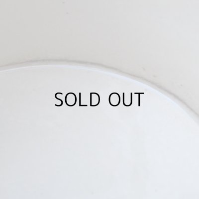 底の部分の色ジミ。