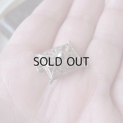 画像9: シルバーチャーム  クッションと靴  アンティーク