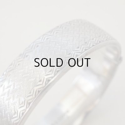 画像3: 幾何学模様のシルバーバングル  アンティーク ＊凹みがあります