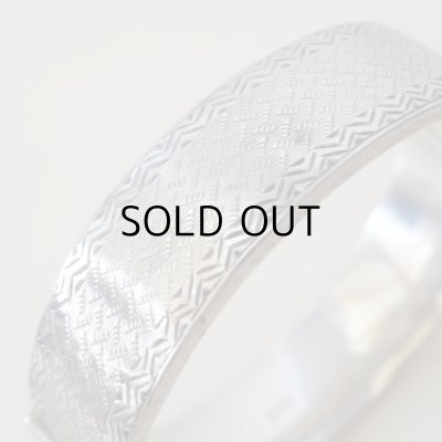 凹みがあります