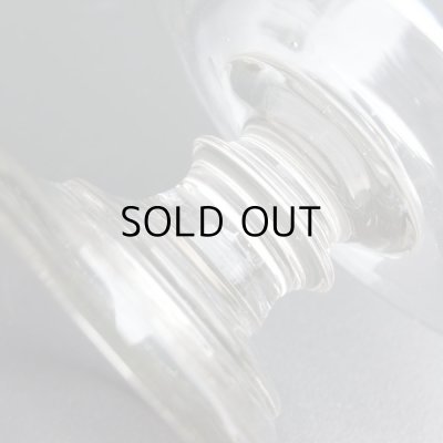 画像9: 手吹きガラスの脚付コンフィチュールグラス 「C」　フランスアンティーク 