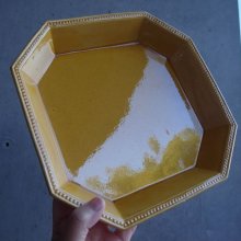 他の写真1: 黄釉のオクトゴナル皿　フランスアンティーク