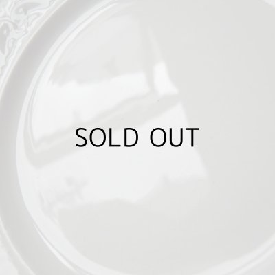 画像11: クレイユモントロー レリーフのお皿『B 』 フランスアンティーク