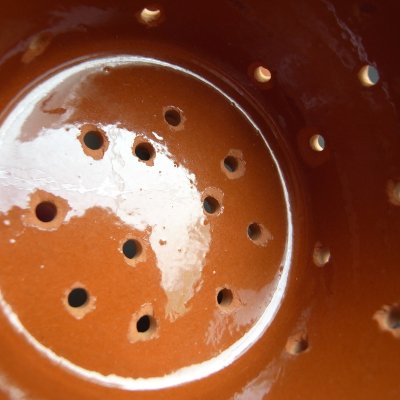 内側もつややかで使用感はありません