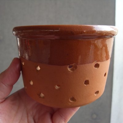 画像17: 南仏陶器  穴あきポット2個セット