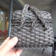 他の写真1: ドールサイズの蓋付き黒パニエ　フランスアンティーク