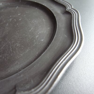 画像4: キリリとしたピューターの花リム皿　フランスアンティーク