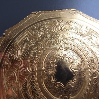 画像4: ストラットン（Stratton）のコンパクトミラー・ゴールド　イギリスアンティーク