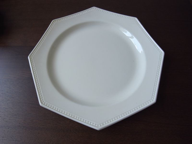 クレイユモントローオクトゴナル ディナー皿 アンティーク - テーブルB