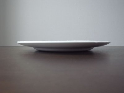 画像2: イギリスアンティーク  白いレリーフ皿