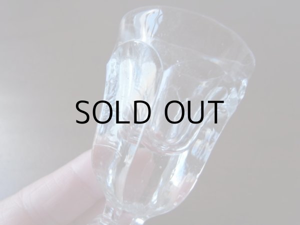 ゆらゆらガラスです