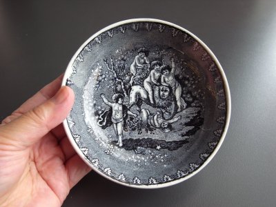 画像1: ベルギー、ケラミス窯の天使の小皿