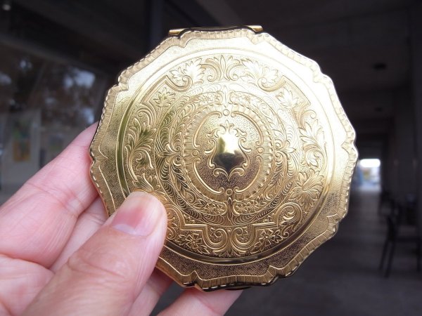 画像25: ストラットン（Stratton）のコンパクトミラー・ゴールド　イギリスアンティーク (25)