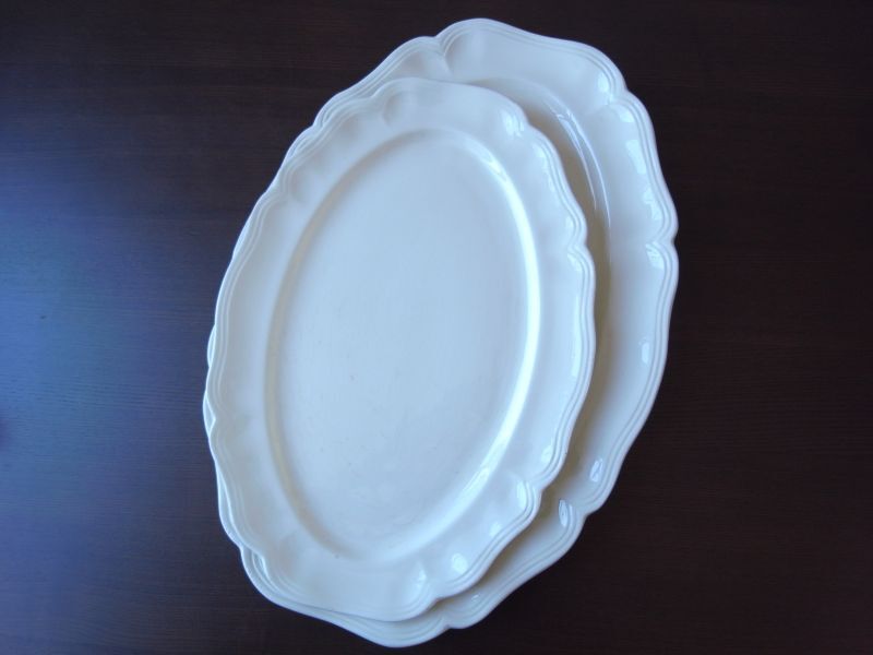 サルグミンヌ ちょっと大きめオーバル皿 アンティーク - テーブルB